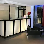 Hotel New Saint Lazare Parigi