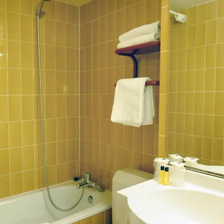 Hotel New Saint Lazare Paryż