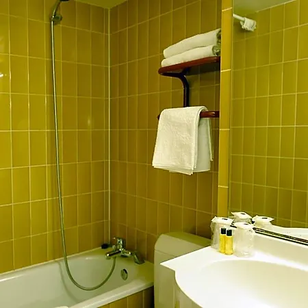 Hotel New Saint Lazare 3*