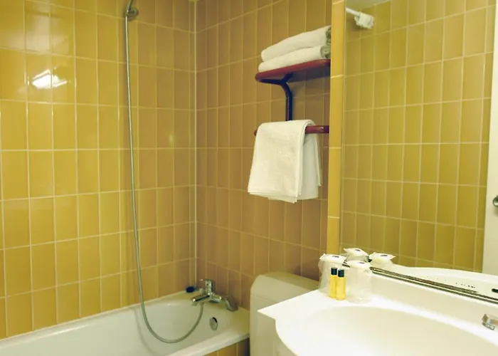 Hotell New Saint Lazare Paris