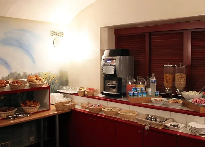 Hotell New Saint Lazare Paris