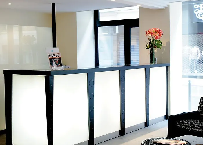 New Saint Lazare Paris